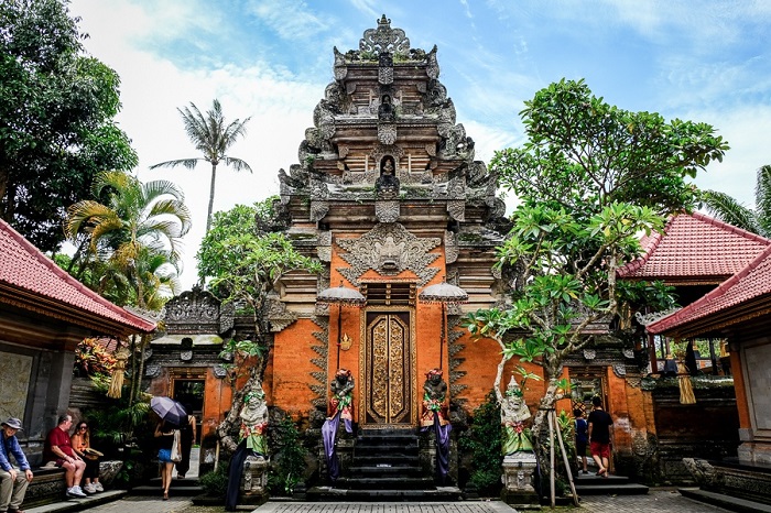 Cung điện Ubud (Ubub Palace)